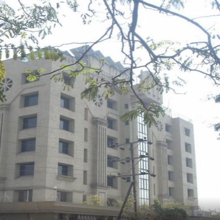 Celebrations Hotel Navi Mumbai Exterior photo