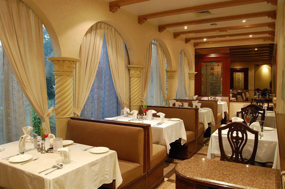 Celebrations Hotel Navi Mumbai Exterior photo