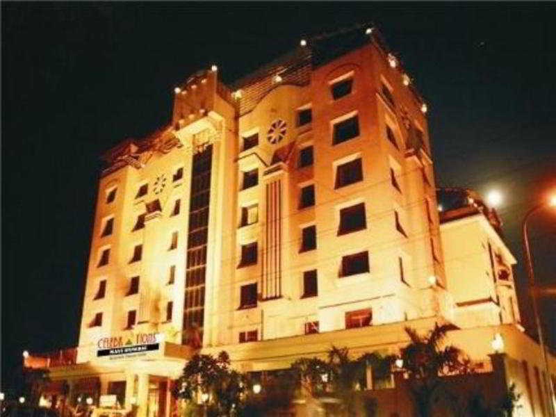 Celebrations Hotel Navi Mumbai Exterior photo